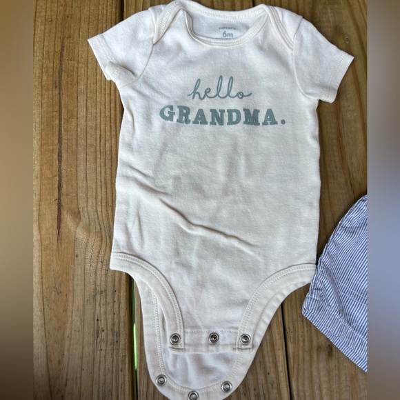 Infant Baby 6M Carter's Cream and Blue Baby onesie and shorts set - Picture 5 of 8